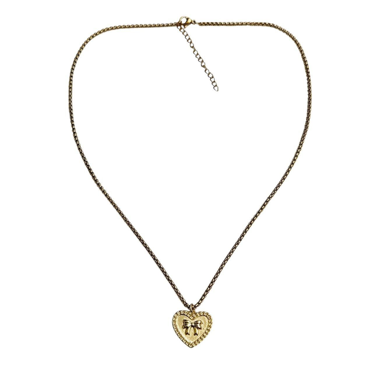 gold heart bow necklace