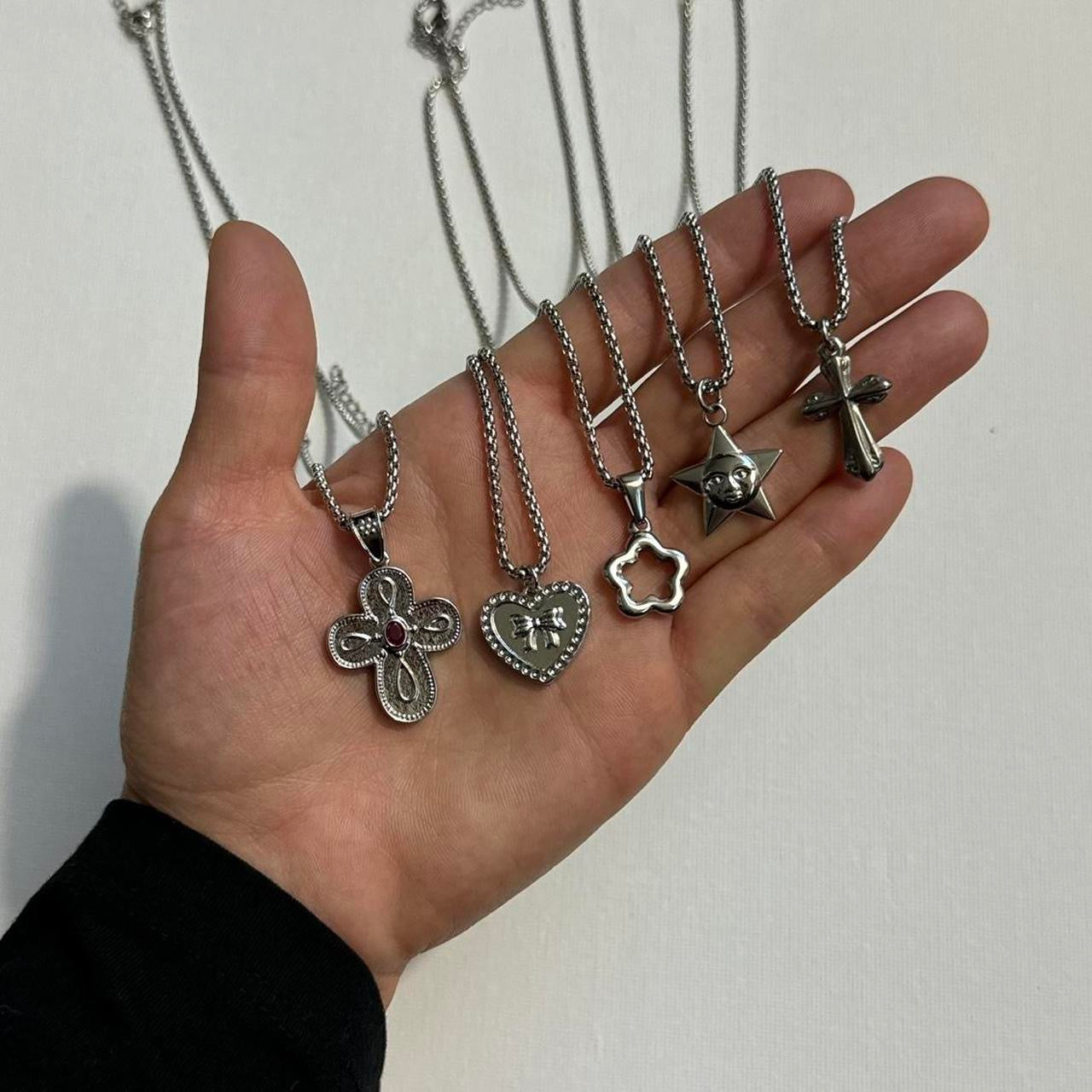 silver hollow flower necklace