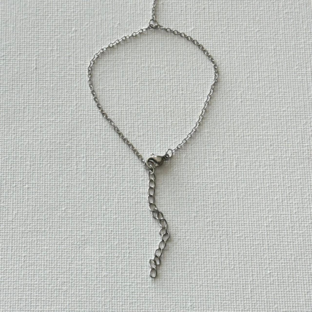 silver star hand chain ✩