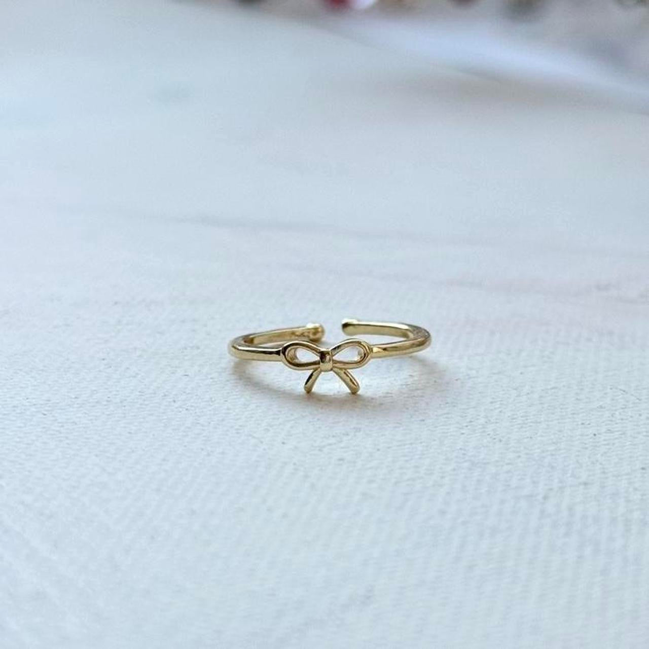 gold bow ring