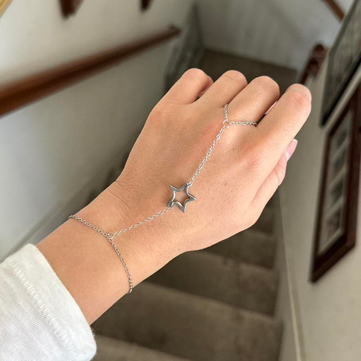 Star Hand Chain silver star hand chain – SHOP 866