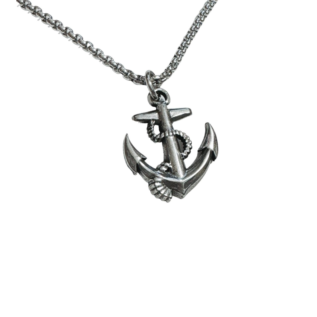 silver anchor necklace