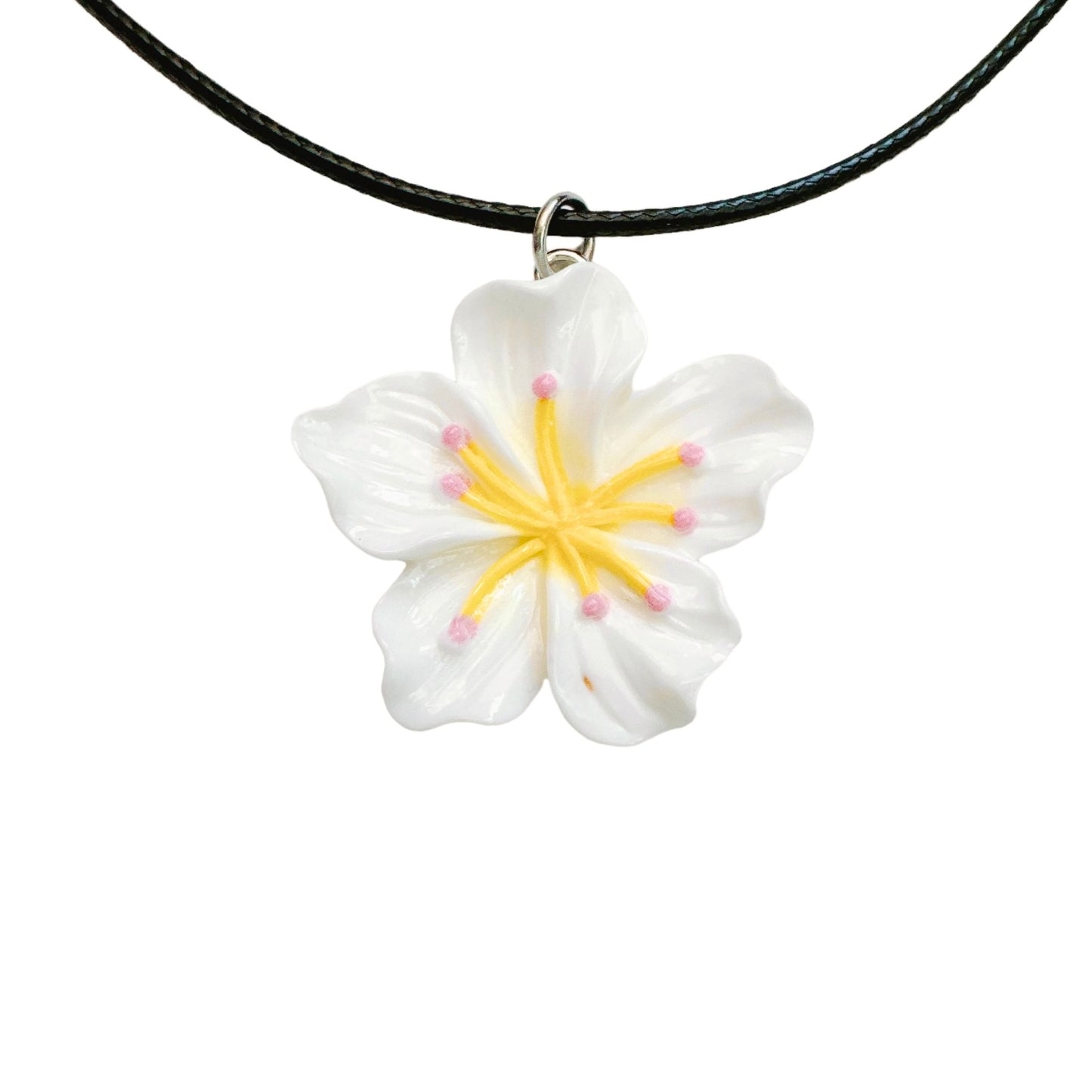 White Flower Necklace