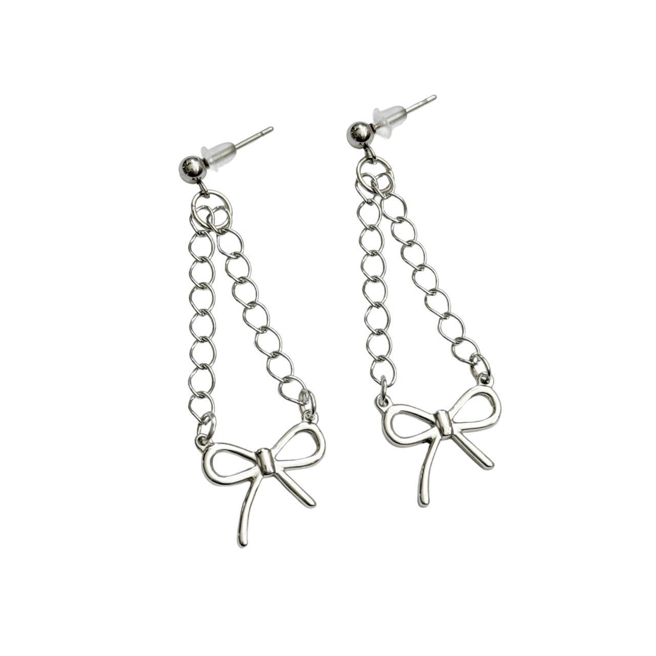 Silver Bow Chain Earrings ౨ৎ