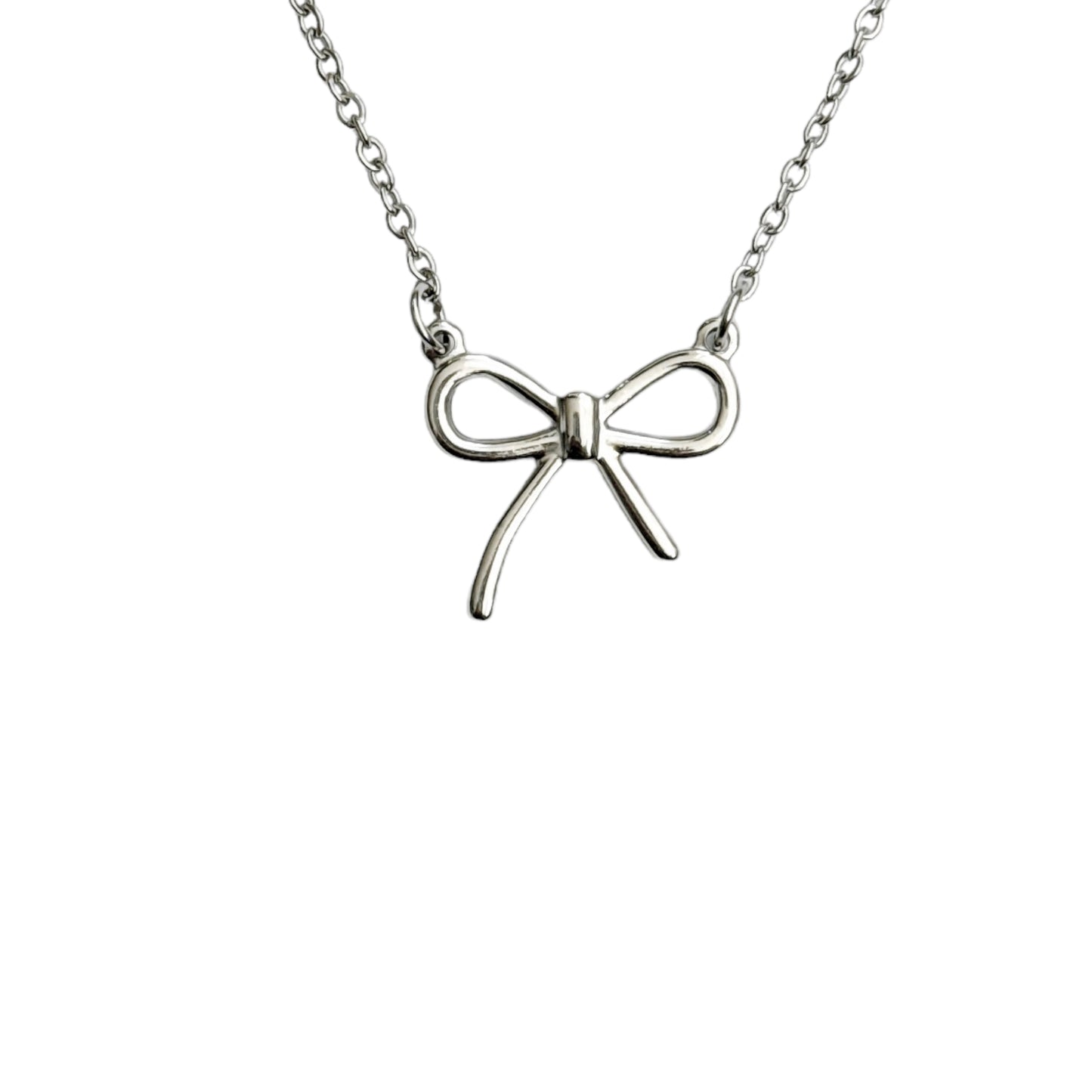 Silver Bow Necklace ౨ৎ