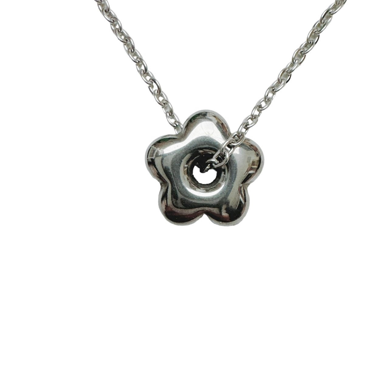 Silver Puffy Flower Necklace