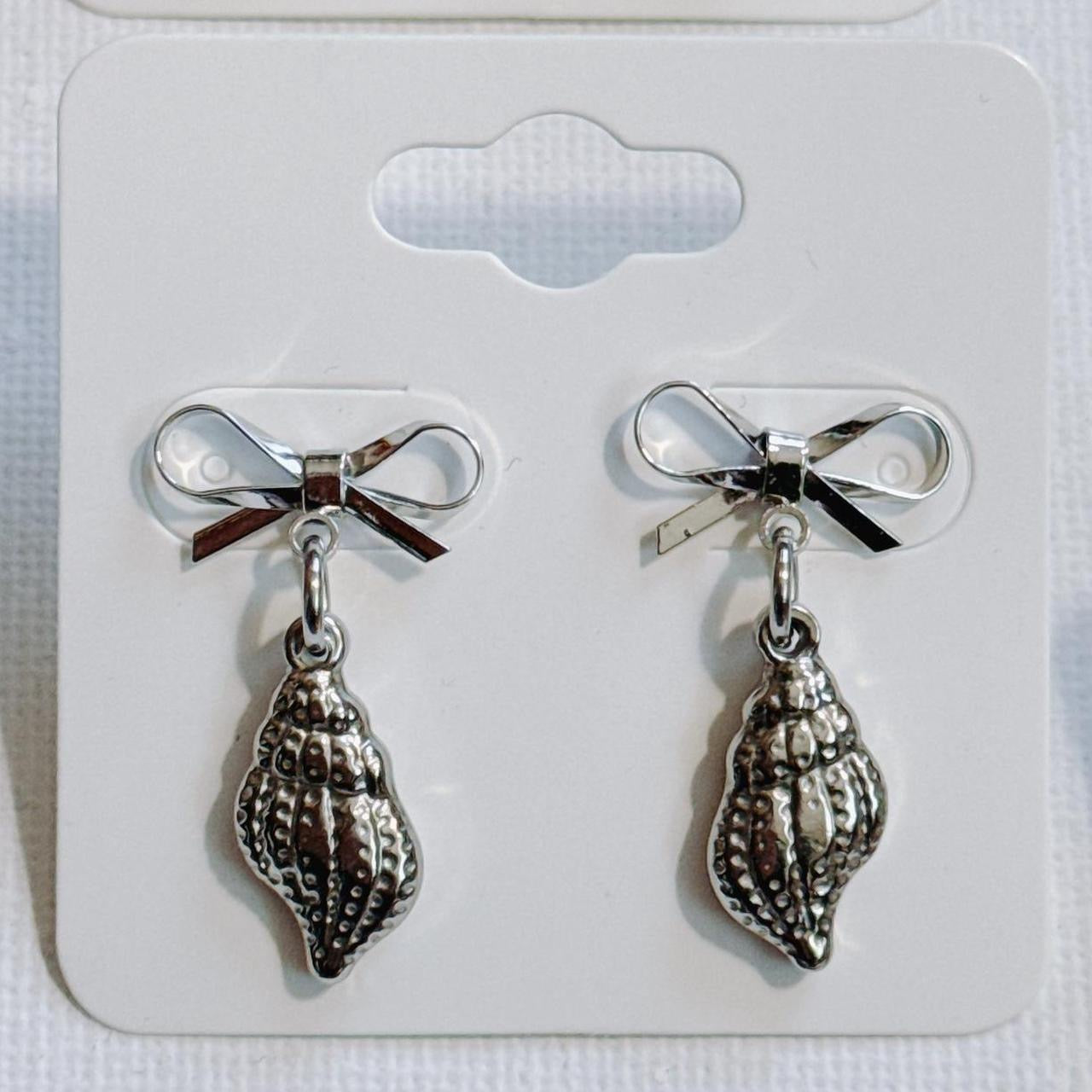 silver bow & shell earrings