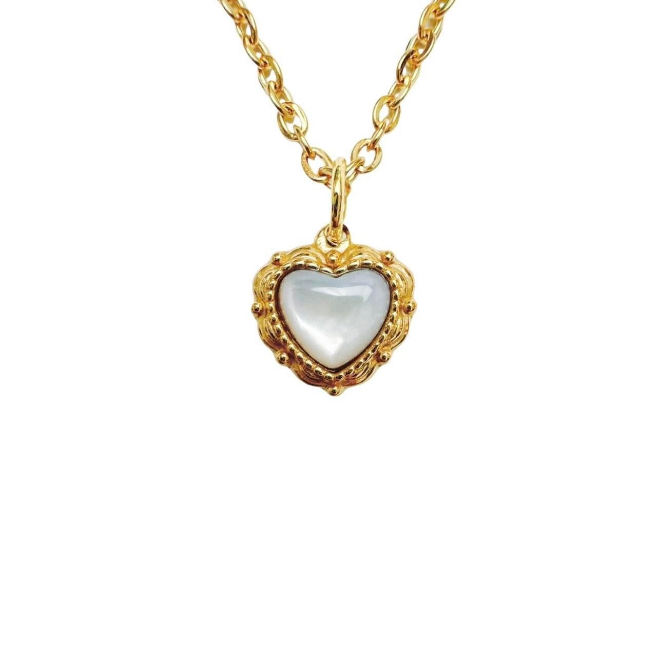 Gold Lace Shell Heart Necklace