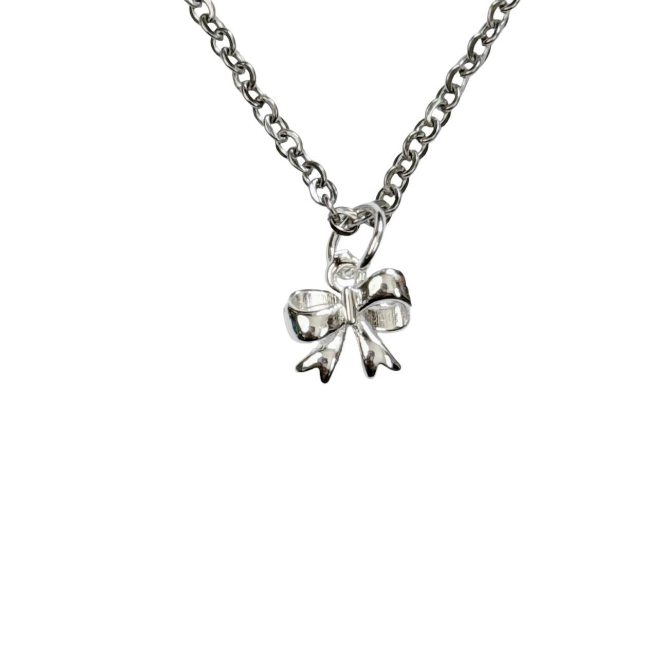 Dainty Silver Bow Necklace