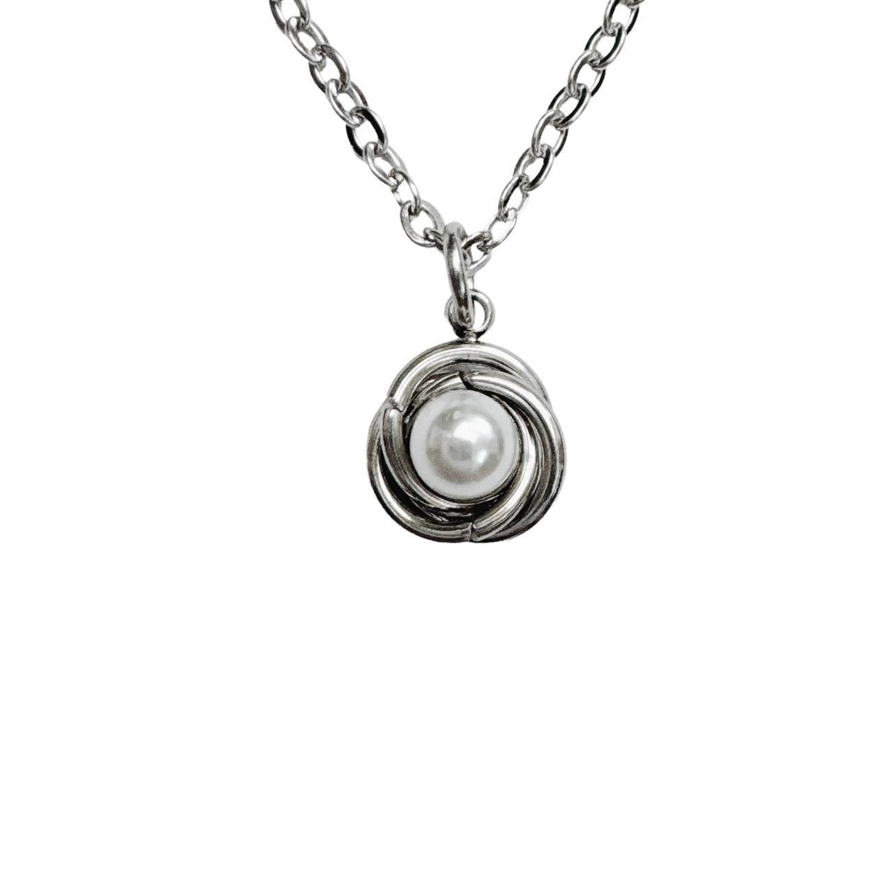 Silver Pearl Vortex Necklace