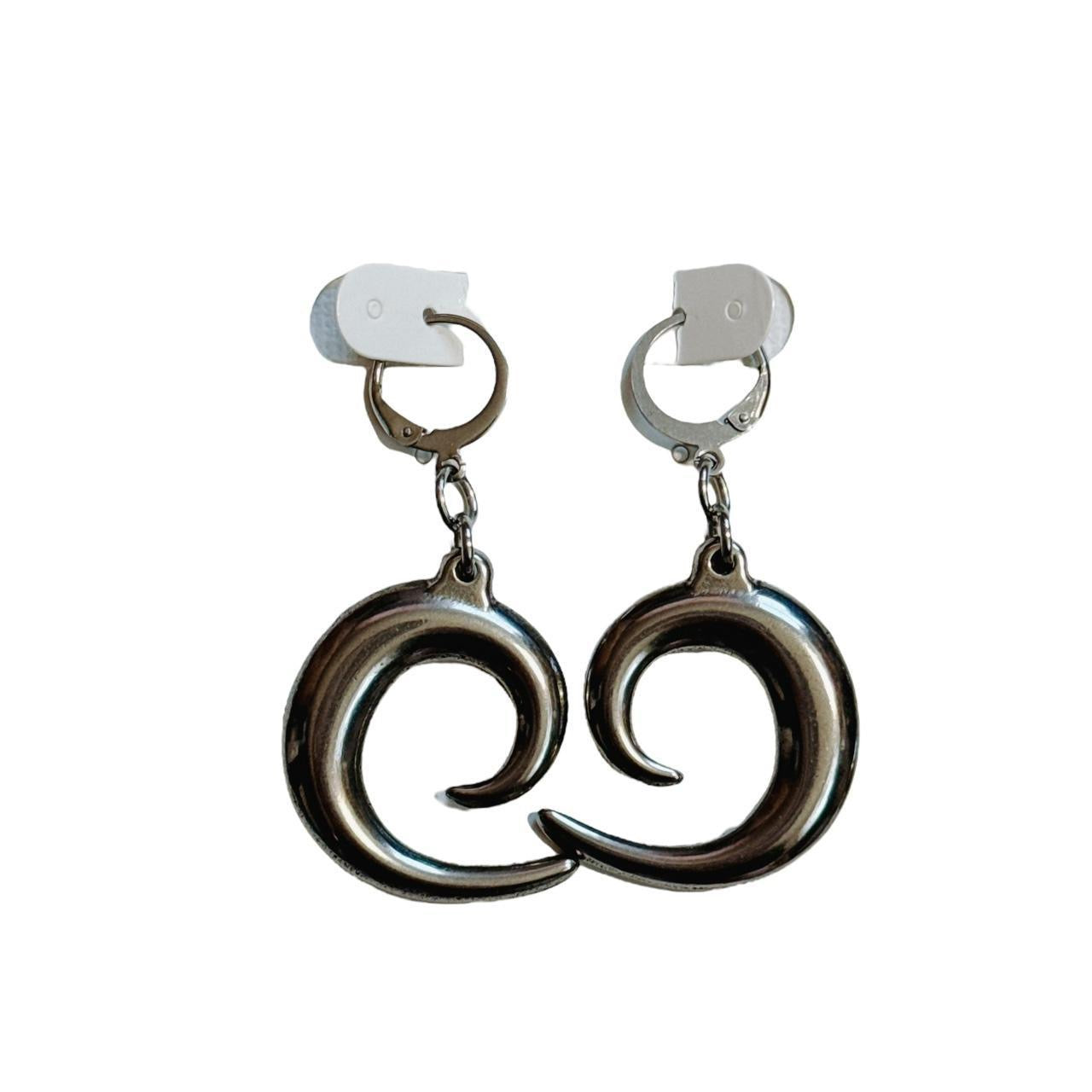 silver half spiral earrings