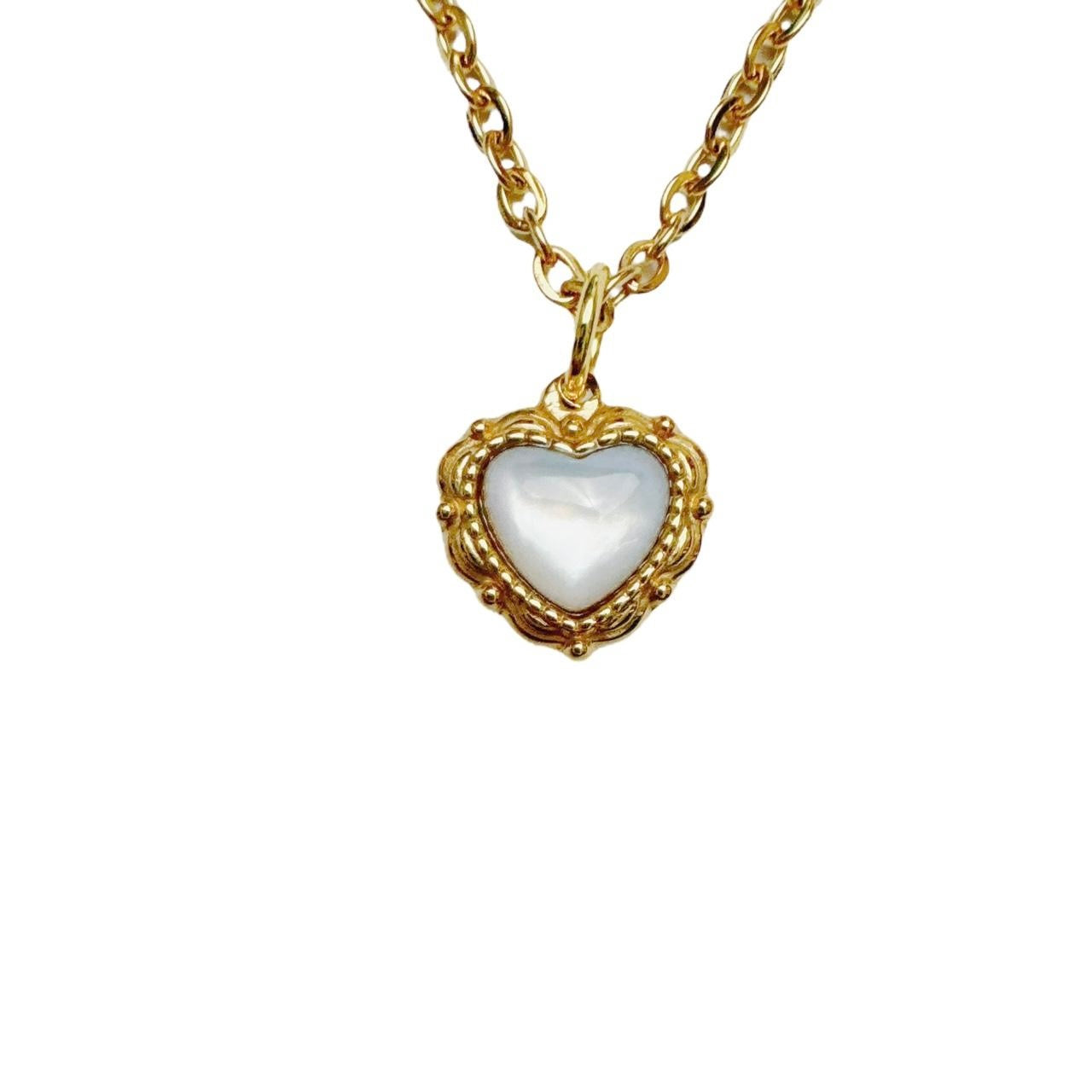 Gold Lace Shell Heart Necklace