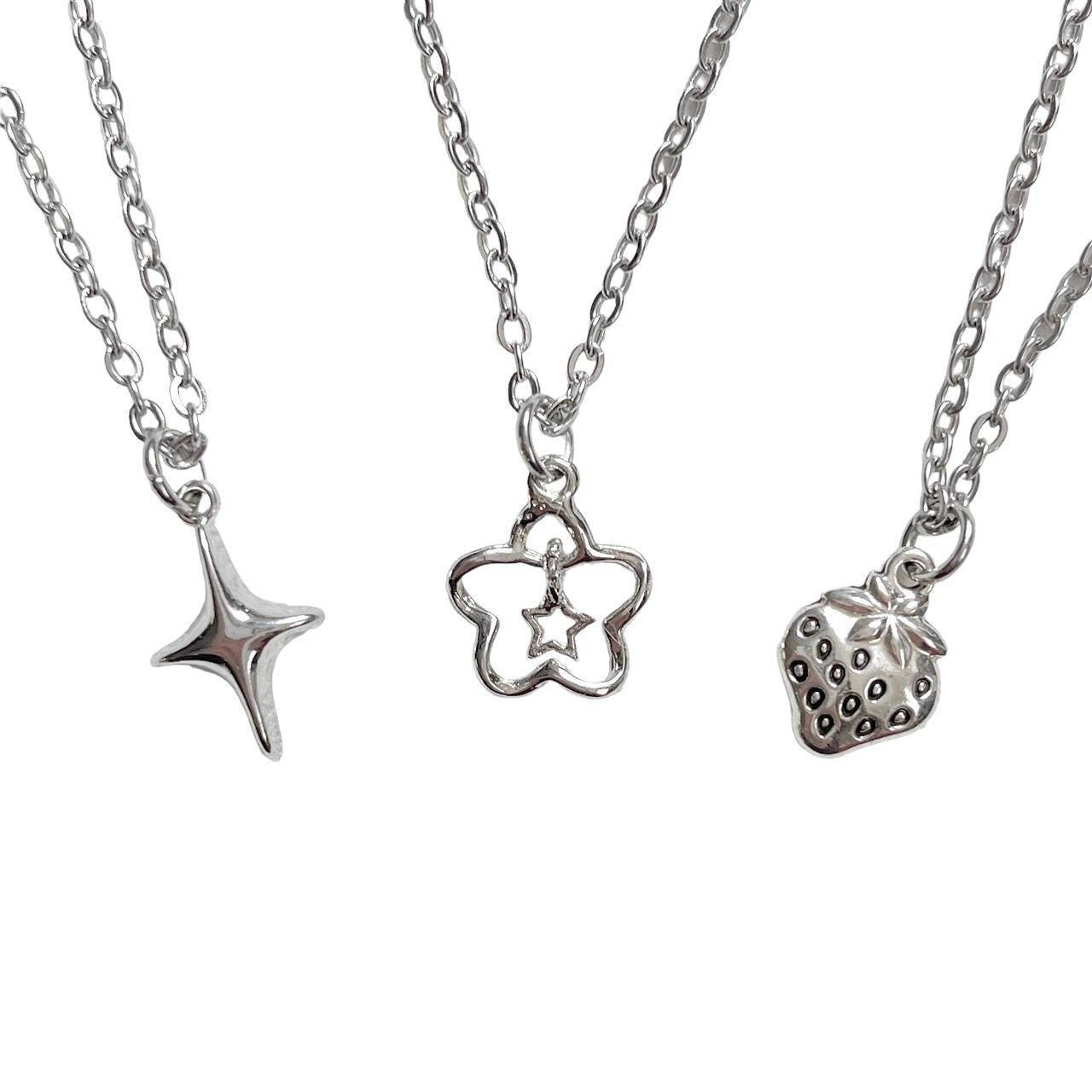 Silver Star Flower Necklace