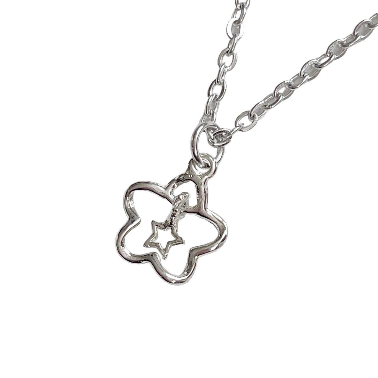 Silver Star Flower Necklace