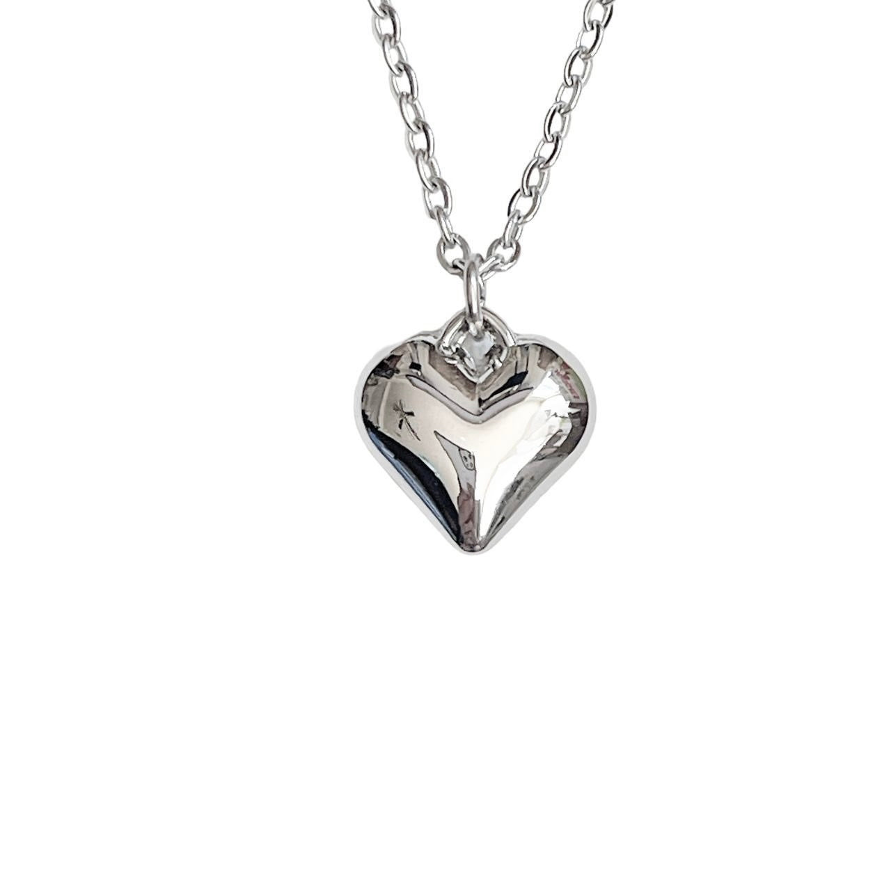 Dainty Silver Heart Necklace