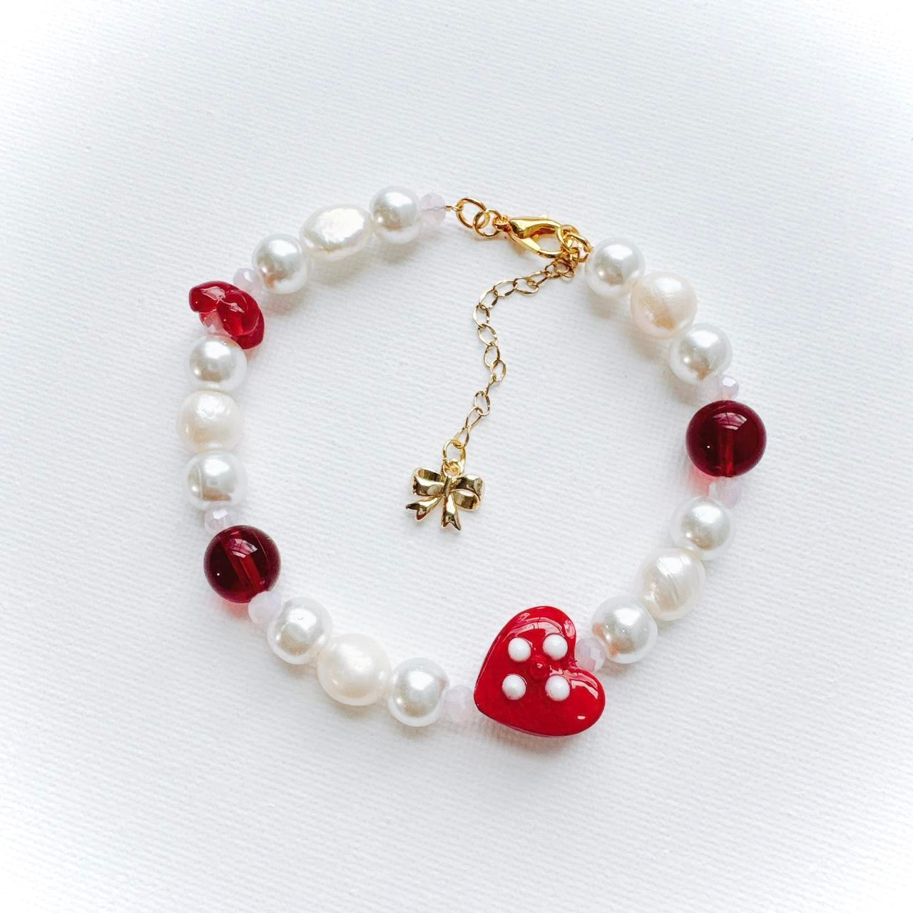 Heart & Bow Pearl Bracelet