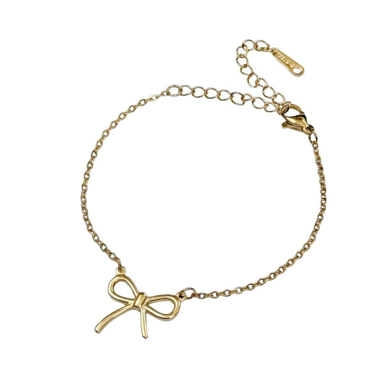 Gold Bow Bracelet ౨ৎ