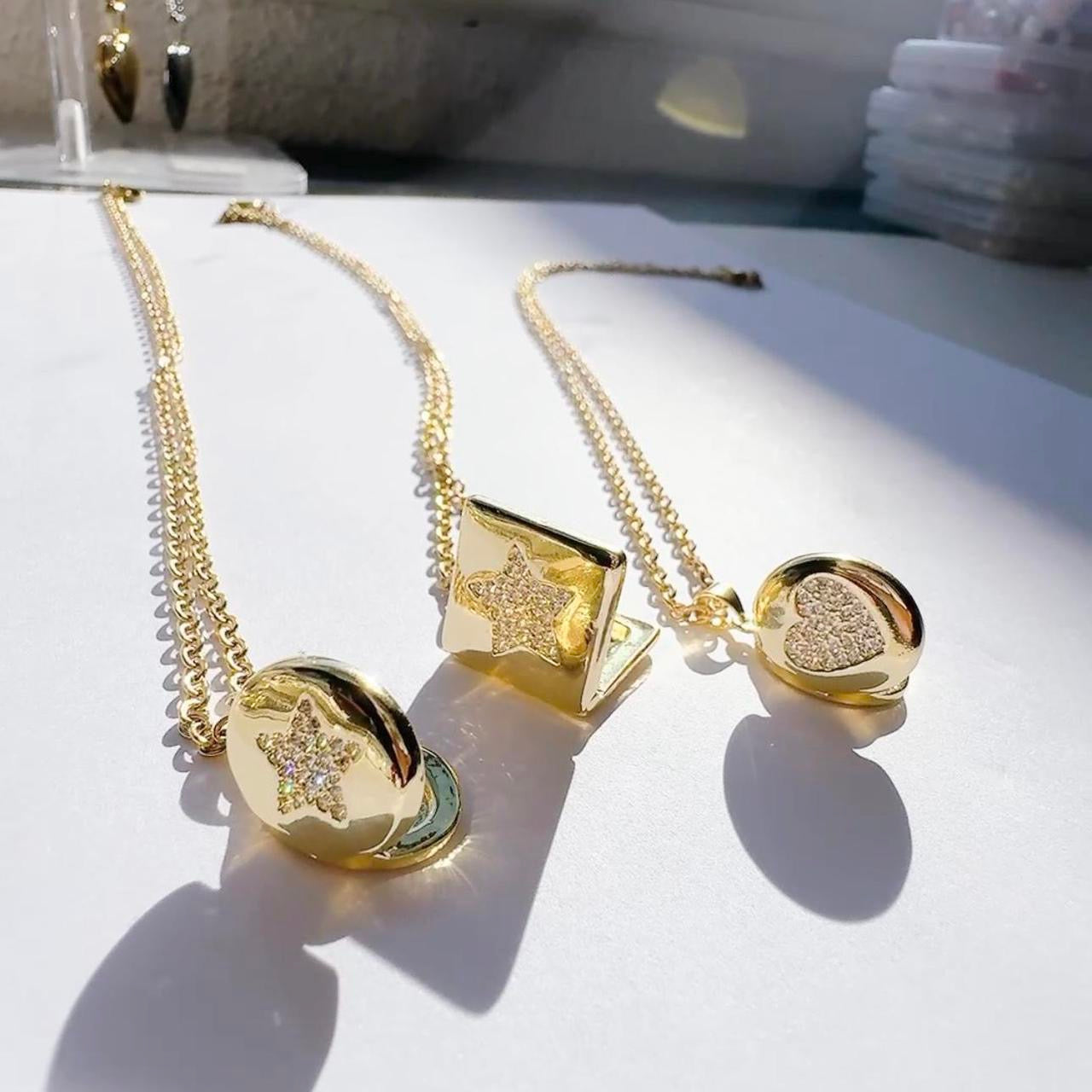 Gold Locket Necklaces