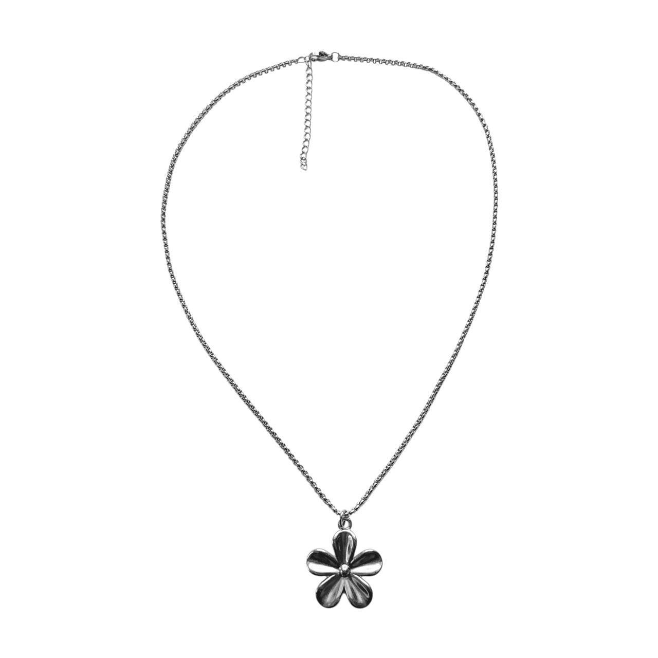 silver flower necklace