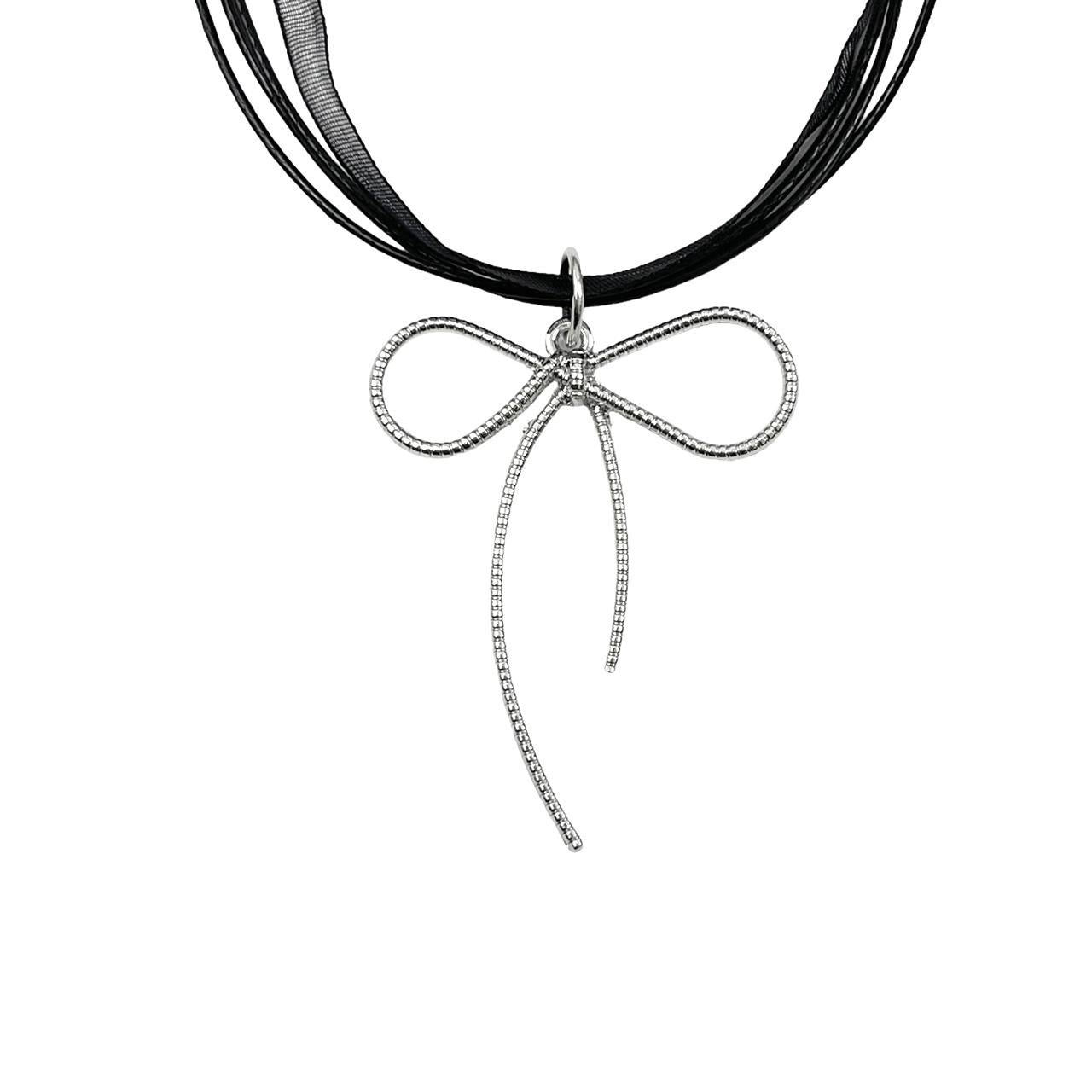 Silver Ribbon Necklace