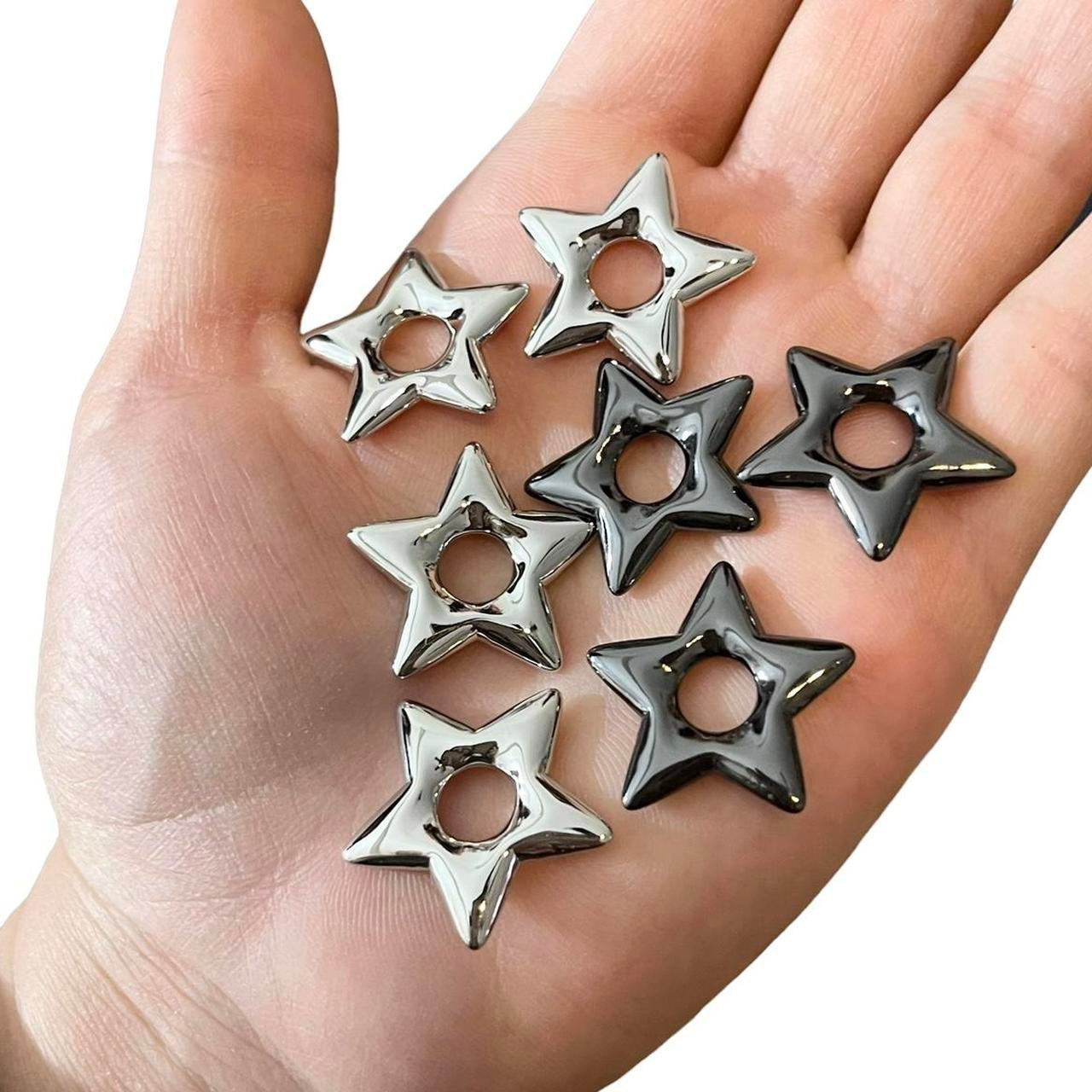 Puffy Star Pendant Necklace